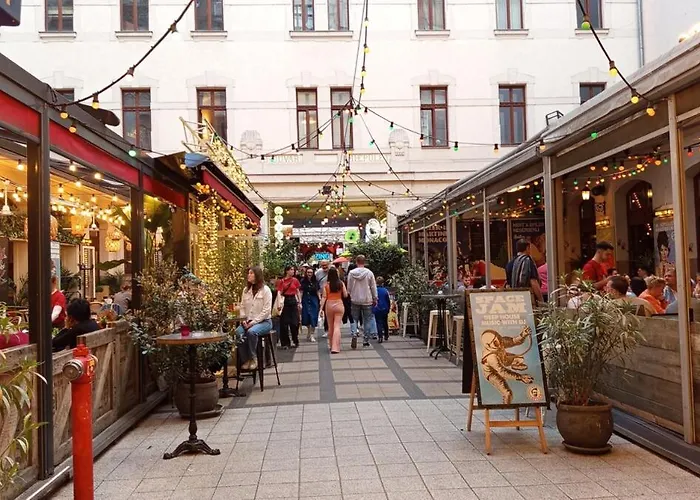 Vagabond's Urban Dream Budapest