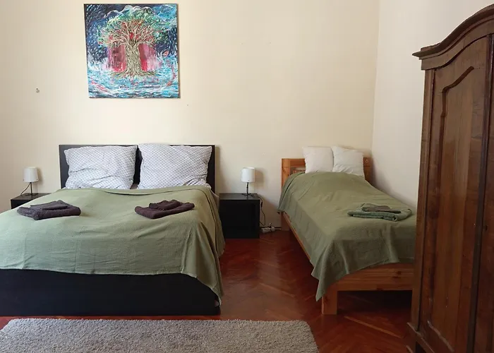Vagabond's Urban Dream بودابست
